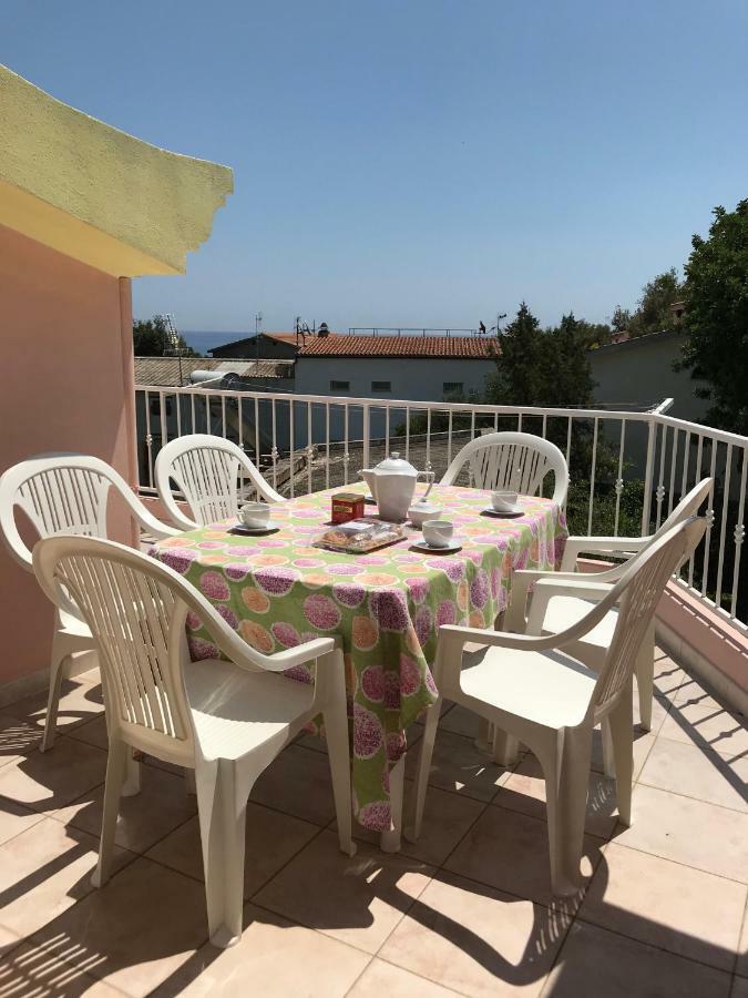Casa Rosa Leilighet Cala Gonone Eksteriør bilde